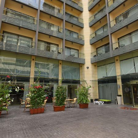 Ramada By Wyndham Downtown Beirut Hotel Ngoại thất bức ảnh