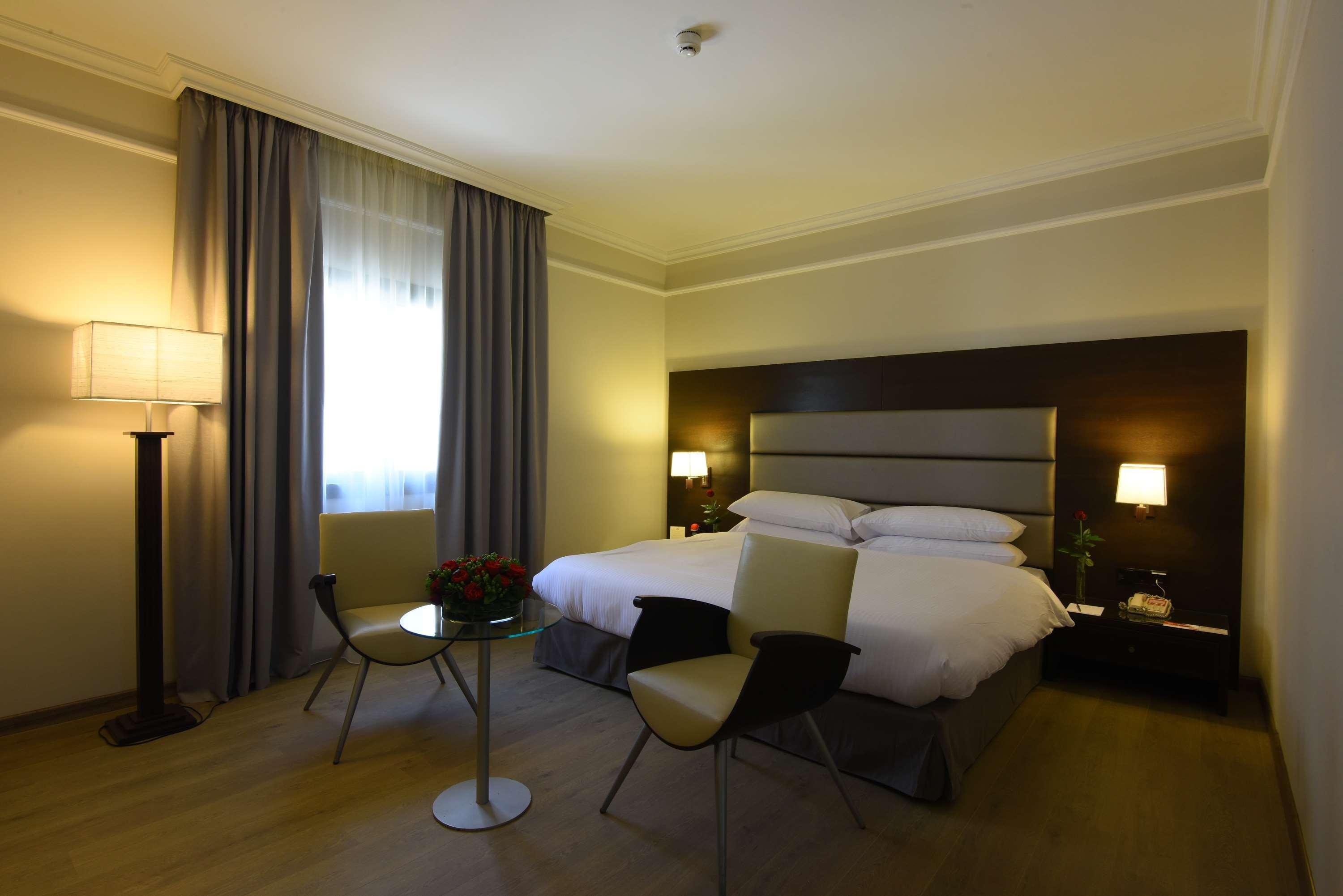 Ramada By Wyndham Downtown Beirut Hotel Ngoại thất bức ảnh