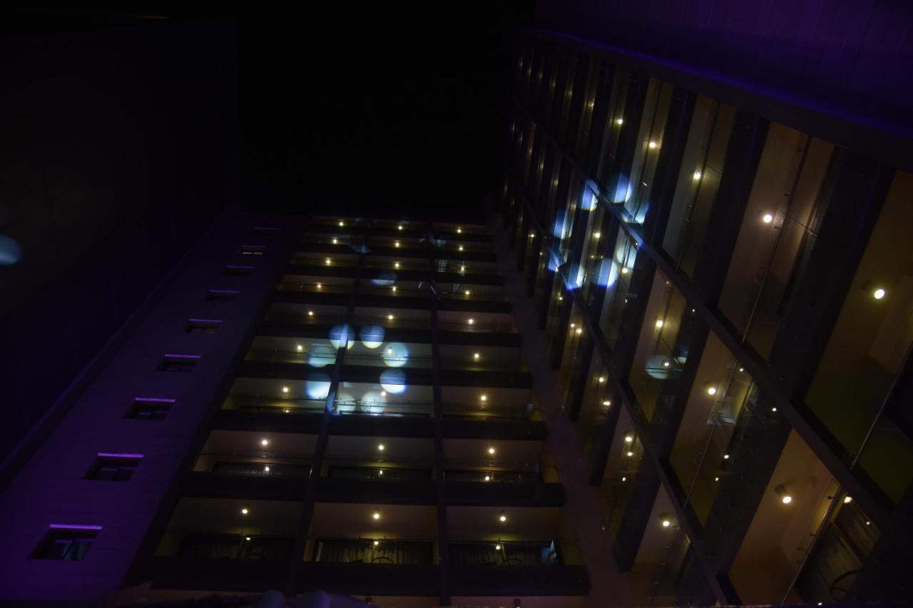 Ramada By Wyndham Downtown Beirut Hotel Ngoại thất bức ảnh