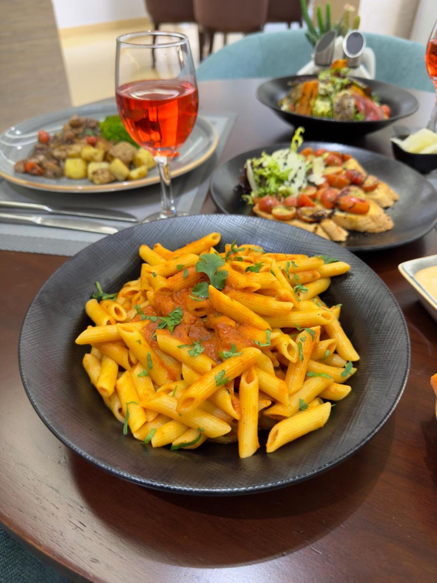 Ramada By Wyndham Downtown Beirut Hotel Ngoại thất bức ảnh